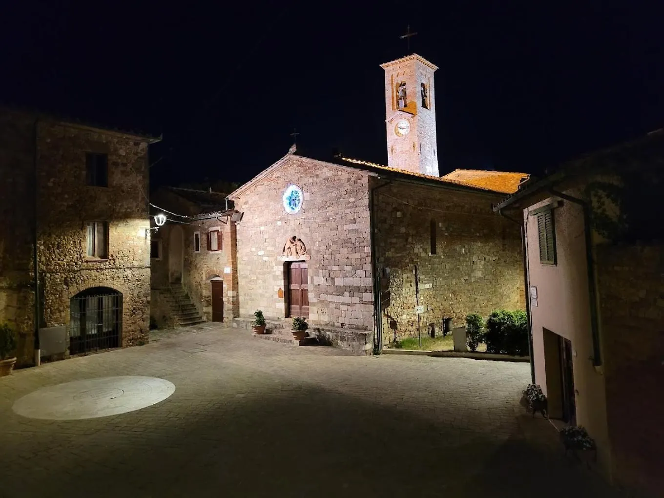 La Fattoria Montalcinello Guest House Chiusdino Italy